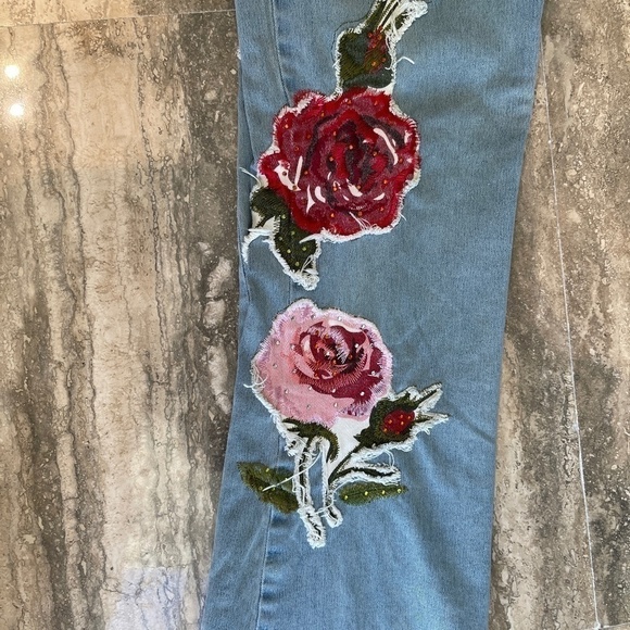 AZI DENIM JEANS EMBELISHED SZ 28 - Picture 8 of 12